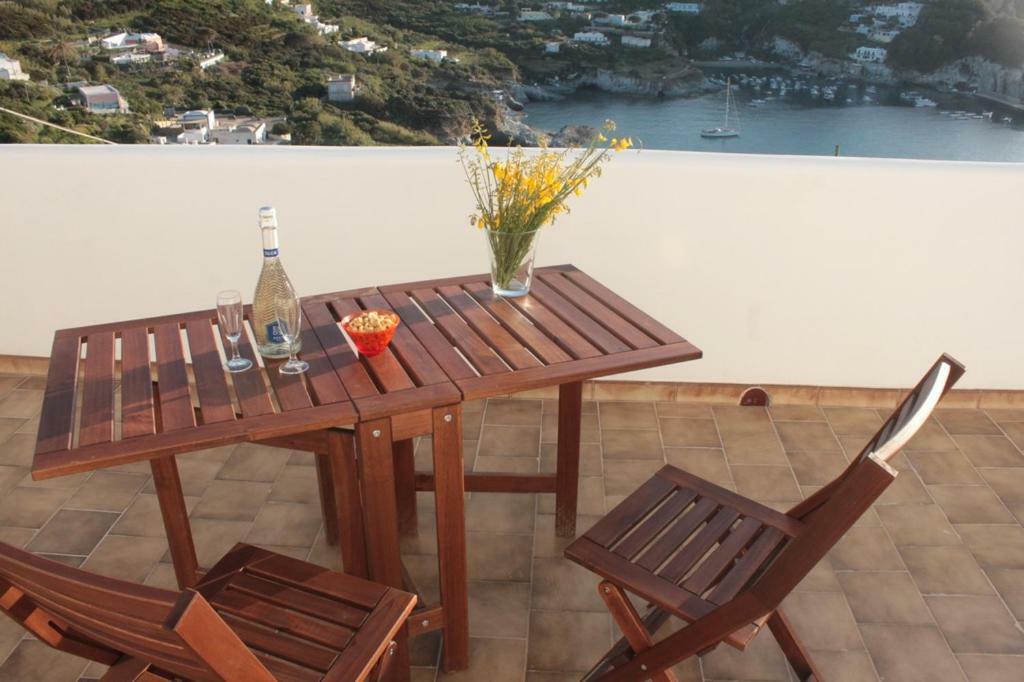 Le Case Dei Pescatori - Residence Il Tramonto Ponza Ngoại thất bức ảnh